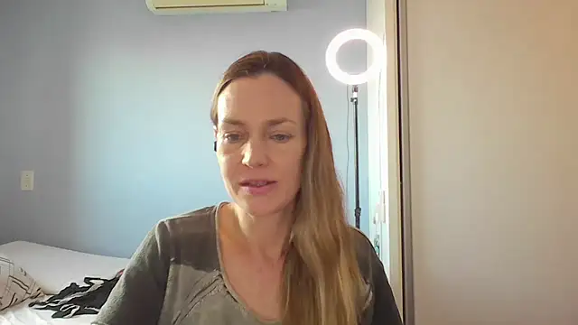 Annylove1 online show from 12.04.25