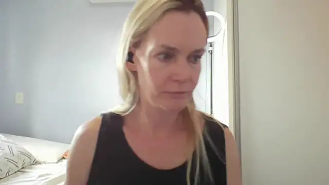 Annylove1 online show from 02.16.26