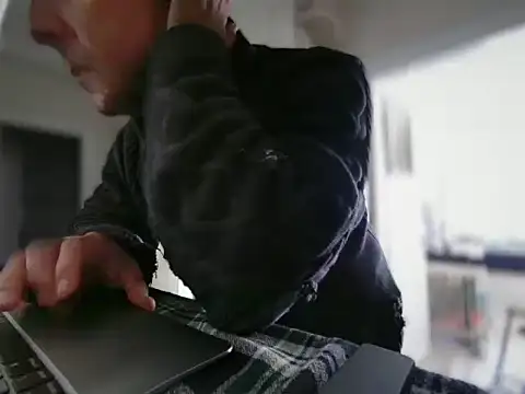 Snapshot of ALPHANDRE chatting on 02.24.26 ALPHANDRE online show from 02.24.26