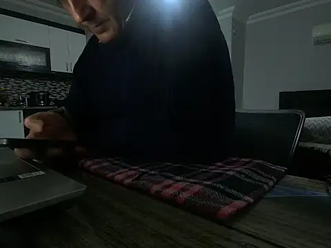 Snapshot of ALPHANDRE chatting on 03.23.26 ALPHANDRE online show from 03.23.26