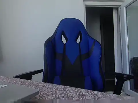 Snapshot of ALPHANDRE chatting on 03.29.26 ALPHANDRE online show from 03.29.26