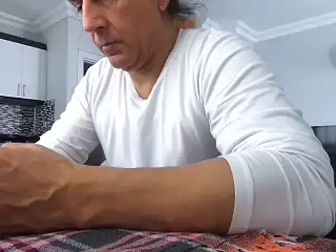 Snapshot of ALPHANDRE chatting on 04.03.26 ALPHANDRE online show from 04.03.26