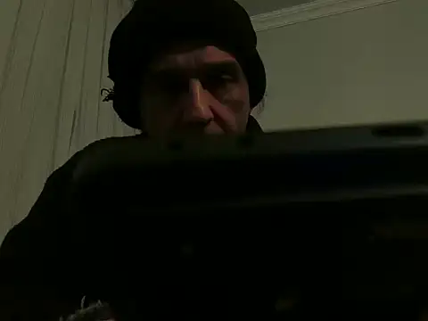 Snapshot of ALPHANDRE chatting on 04.09.26 ALPHANDRE online show from 04.09.26