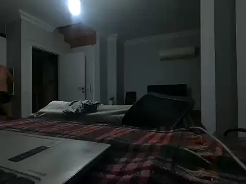 Snapshot of ALPHANDRE chatting on 04.13.26 ALPHANDRE online show from 04.13.26