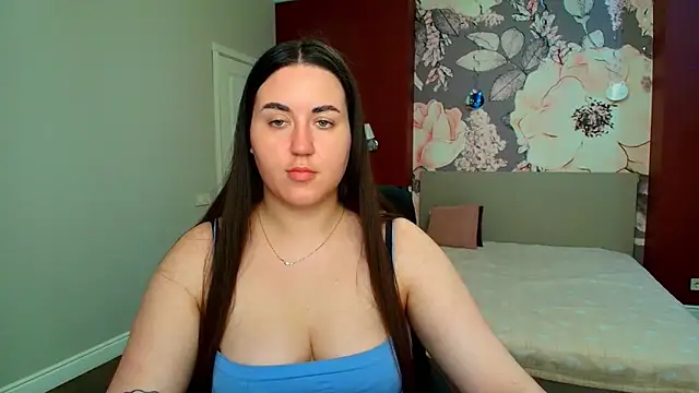 Snapshot of Roxie_Bradley chatting on 05.27.26 Roxie Bradley online show from 05.27.26