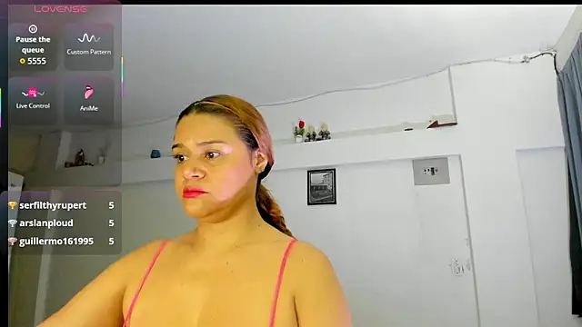 Snapshot of Sinthia_Collins chatting on 10.09.25 Sinthia Collins online show from 10.09.25