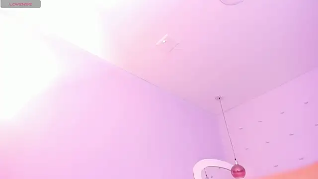 haileystone online show from 02.13.25