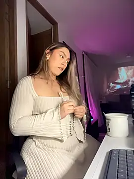 Im sophiie online show from 03.13.26