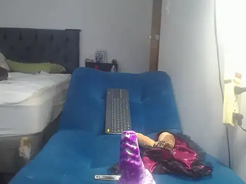 Snapshot of angellsexx20 chatting on 02.05.25 angellsexx20 online show from 02.05.25