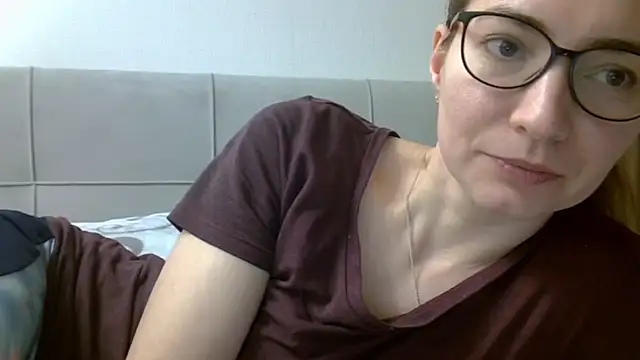 Ashleyspice online show from 02.17.25