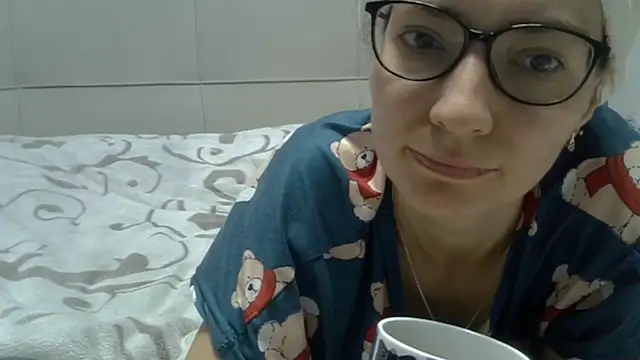 Ashleyspice online show from 04.13.26