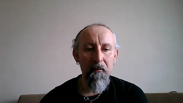 BuckWessle online show from 04.10.26