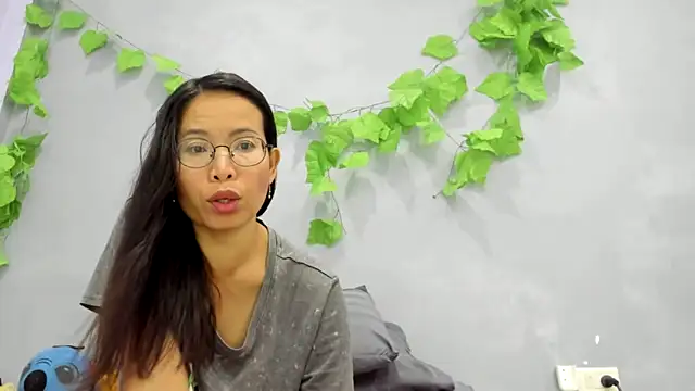 loveley jenny online show from 04.09.26