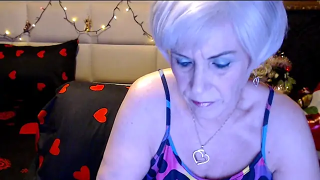 HappyWomanOn online show from 12.22.24