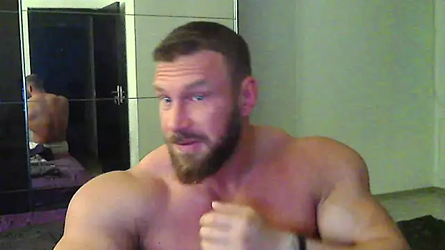 Snapshot of muscularkevin chatting on 05.06.26 muscularkevin online show from 05.06.26