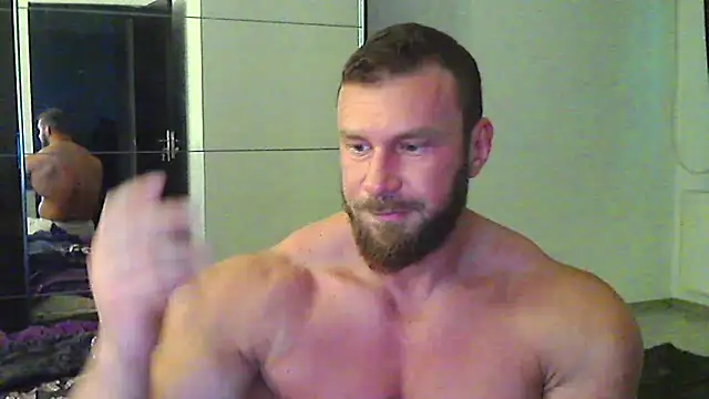 Snapshot of muscularkevin chatting on 05.15.26 muscularkevin online show from 05.15.26