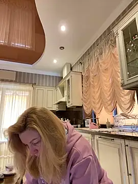Snapshot of Amazoniiaa chatting on 02.26.25 Amazoniiaa online show from 02.26.25