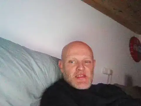 davigochi77bcn online show from 03.02.25