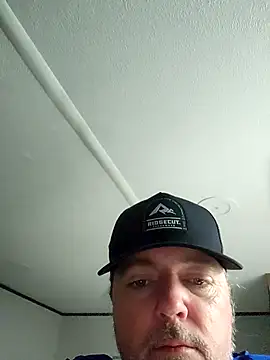 Hotredheadandtoungelasher online show from 11.08.25