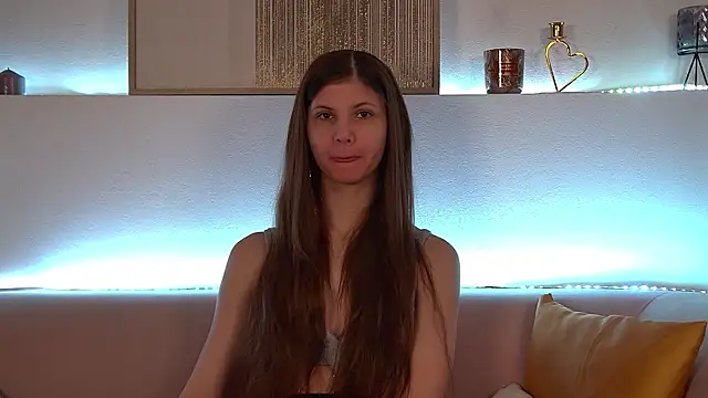 Snapshot of AudreyBarlow chatting on 02.21.25 AudreyBarlow online show from 02.21.25