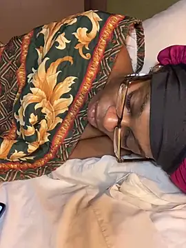 Jasmine FullsShine online show from 11.12.25