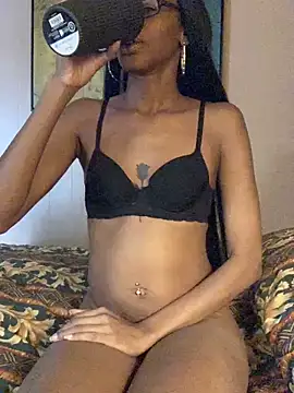 Jasmine FullsShine online show from 12.05.25