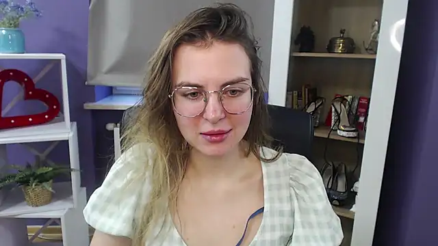 Zoey Erotic online show from 01.07.25