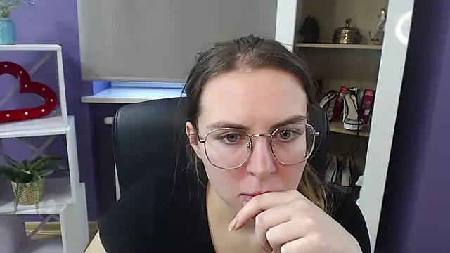 Zoey Erotic online show from 01.14.25