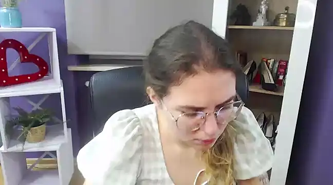 Zoey Erotic online show from 01.30.25