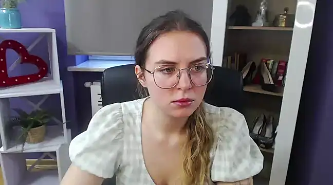 Zoey Erotic online show from 01.30.25