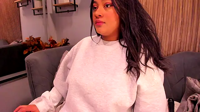 Sariitaa  online show from 10.16.25