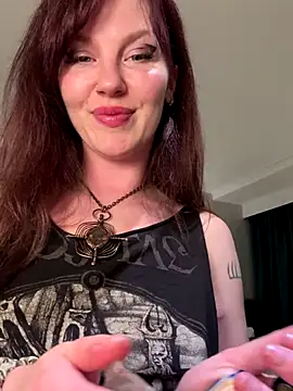 courtneyoccult online show from 09.25.25