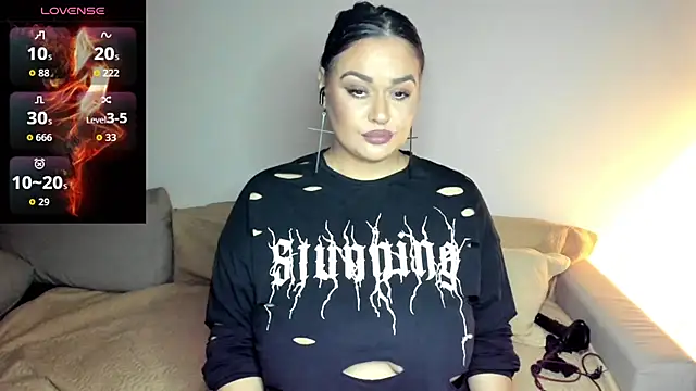 Laura sinner online show from 10.23.25