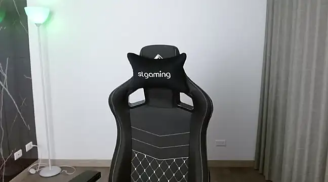 Snapshot of Dangerous-Men chatting on 02.19.25 Dangerous-Men online show from 02.19.25