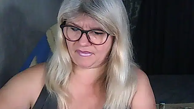 Diana 49 online show from 11.04.25