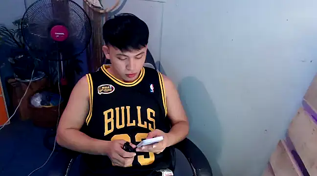 princeJayX online show from 02.15.25