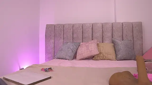 violeta aroca online show from 11.05.25