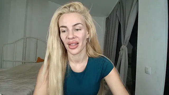 Roshana16 online show from 09.26.25