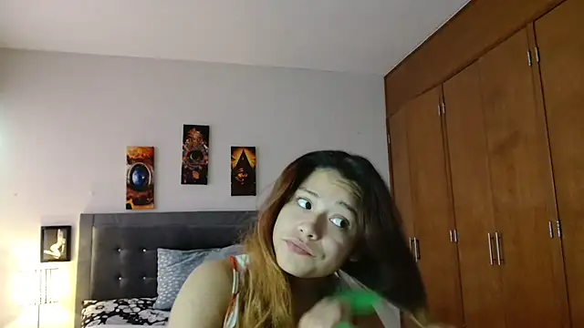 3littleschoolteens online show from 11.05.25