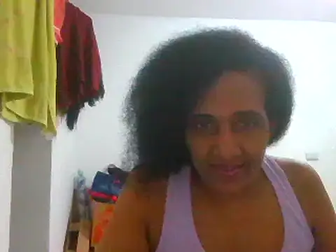 Snapshot of Aishamara chatting on 02.09.25 Aishamara online show from 02.09.25