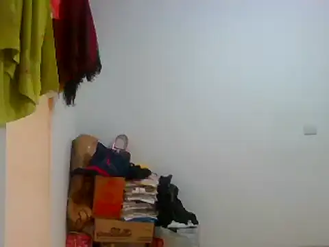 Snapshot of Aishamara chatting on 02.15.25 Aishamara online show from 02.15.25