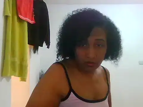 Snapshot of Aishamara chatting on 03.09.25 Aishamara online show from 03.09.25
