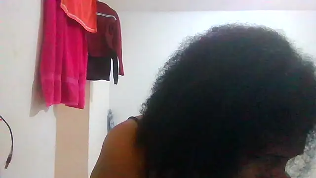 Snapshot of Aishamara chatting on 09.16.25 Aishamara online show from 09.16.25