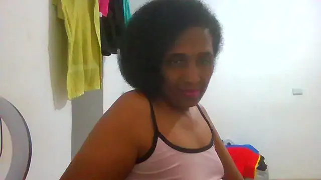 Snapshot of Aishamara chatting on 09.23.25 Aishamara online show from 09.23.25
