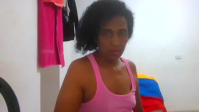 Snapshot of Aishamara chatting on 09.28.25 Aishamara online show from 09.28.25