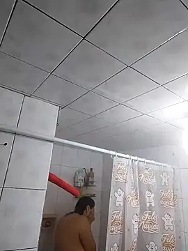 LaInsaciableIntensa online show from 11.23.25