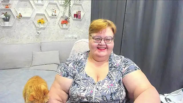 Snapshot of _big_love_ chatting on 04.08.26 big love online show from 04.08.26