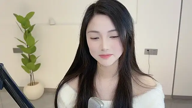 Snapshot of HaagenDazs_ chatting on 03.15.25 HaagenDazs  online show from 03.15.25
