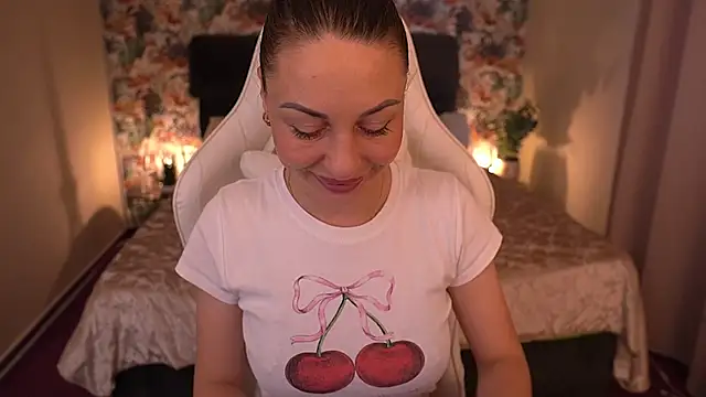 Snapshot of KristiiMax chatting on 05.27.26 KristiiMax online show from 05.27.26