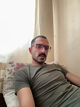 Snapshot of saye0044 chatting on 02.19.26 saye0044 online show from 02.19.26